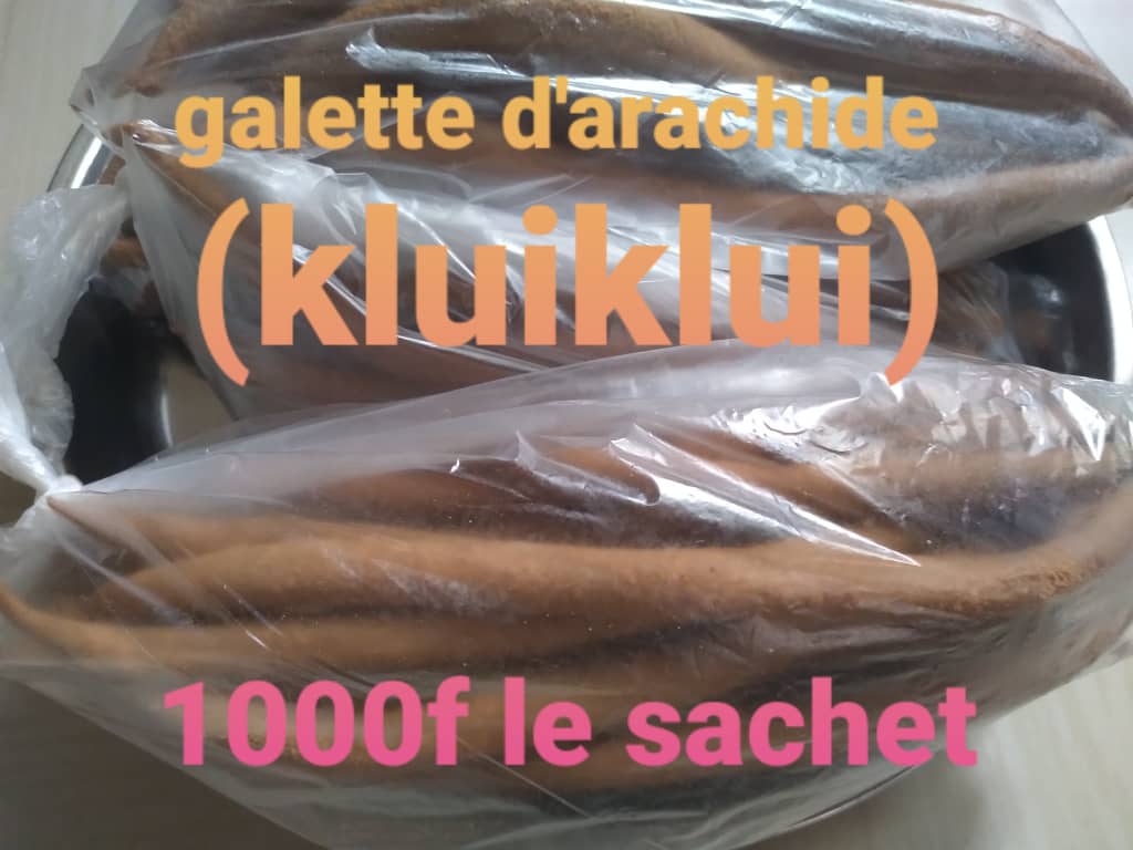 Galette d'arachide(Kluiklui)